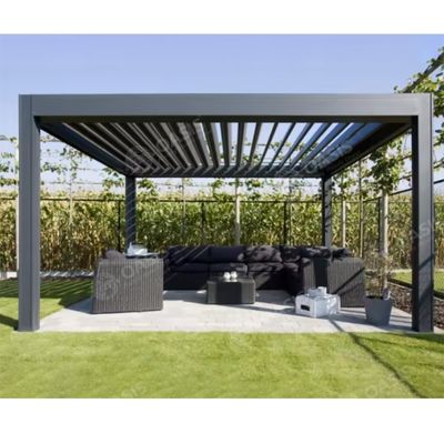 Chiếc gazebo nhôm hiện đại với mái vòm, Pergola kim loại với vòm